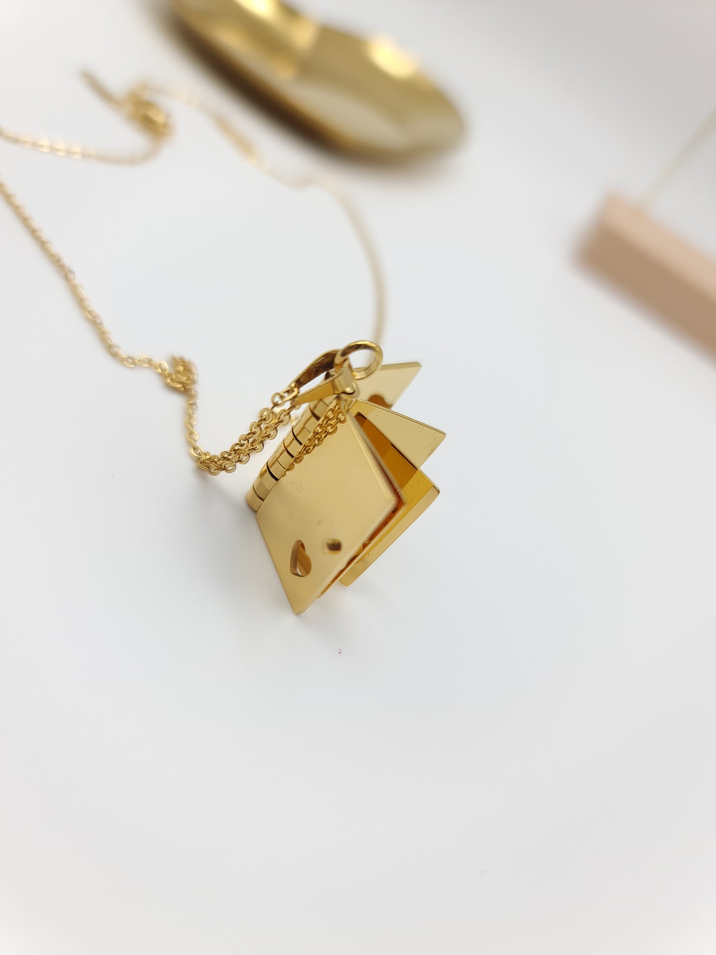 Collana Libro