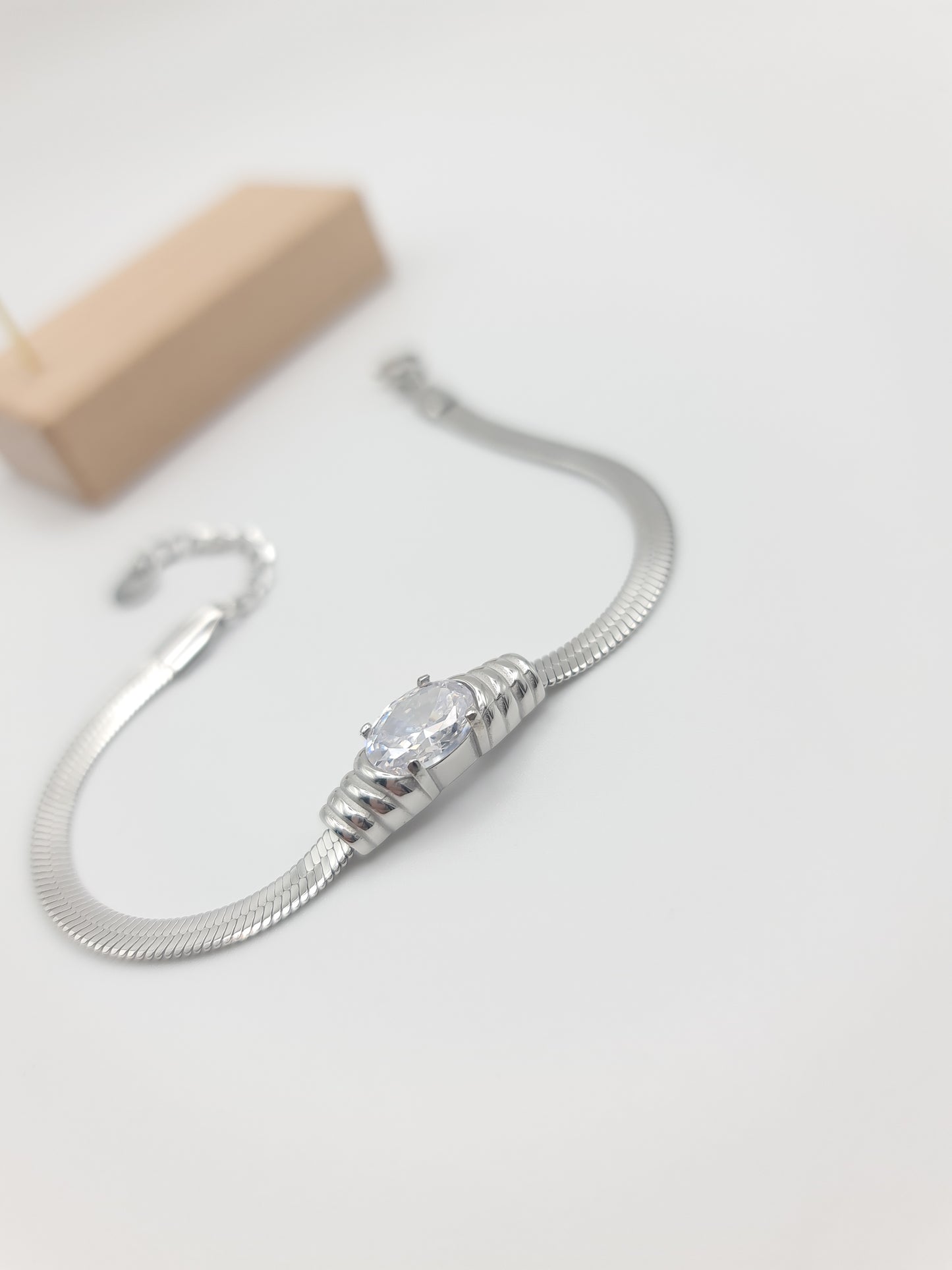 Bracciale Snake con zircone