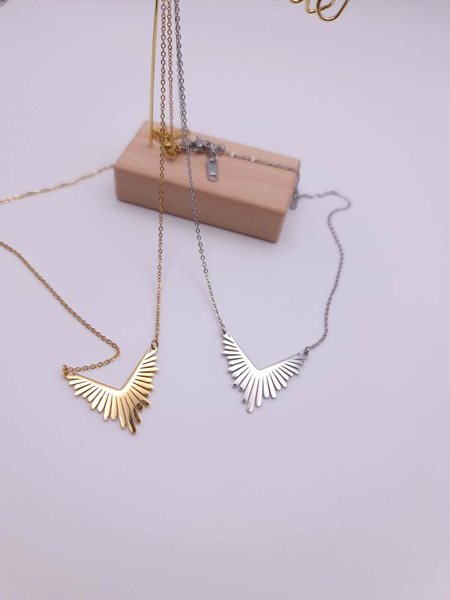Collana ali